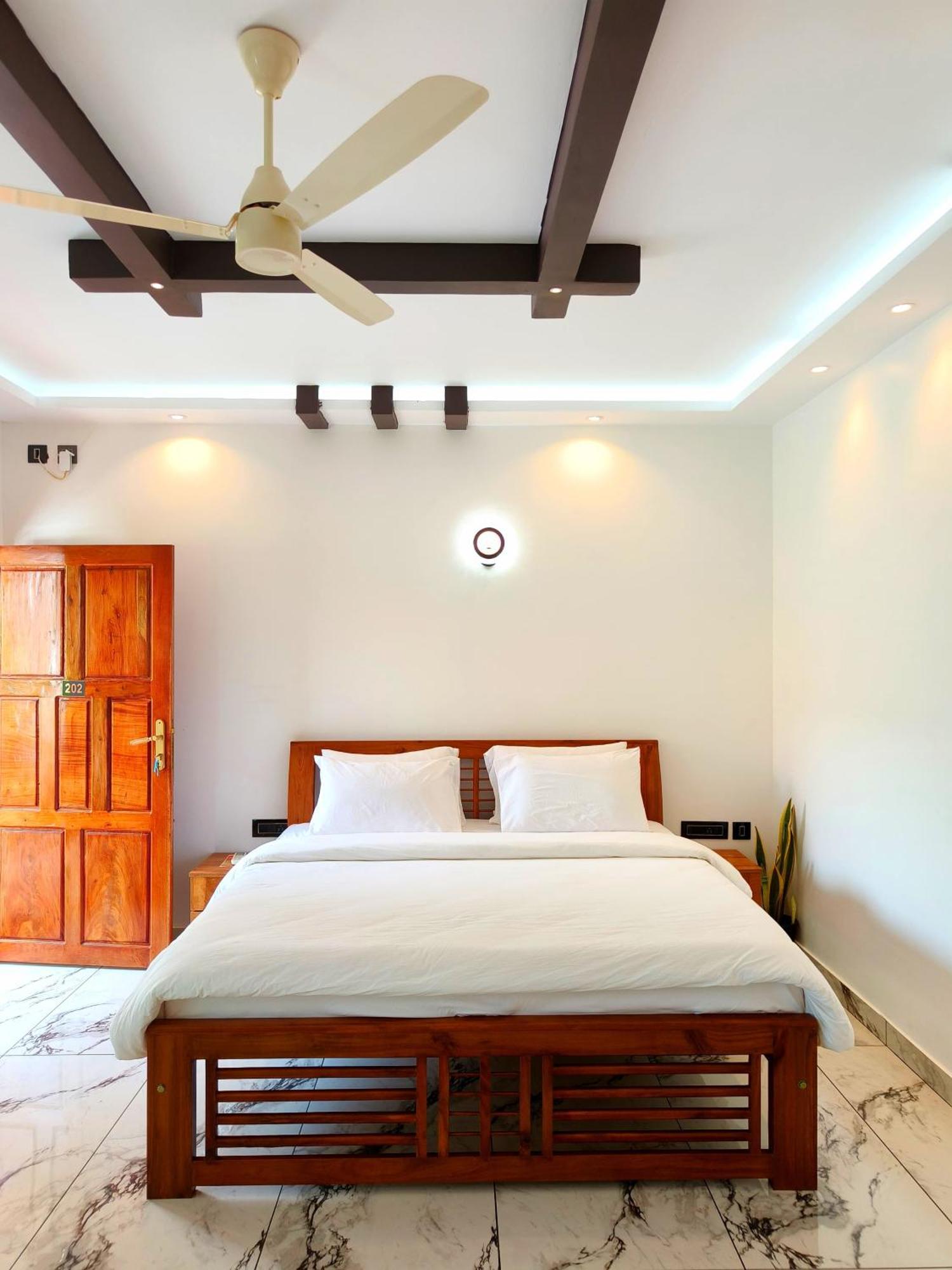 Wavealokam Beach Retreat Варкала Екстериор снимка