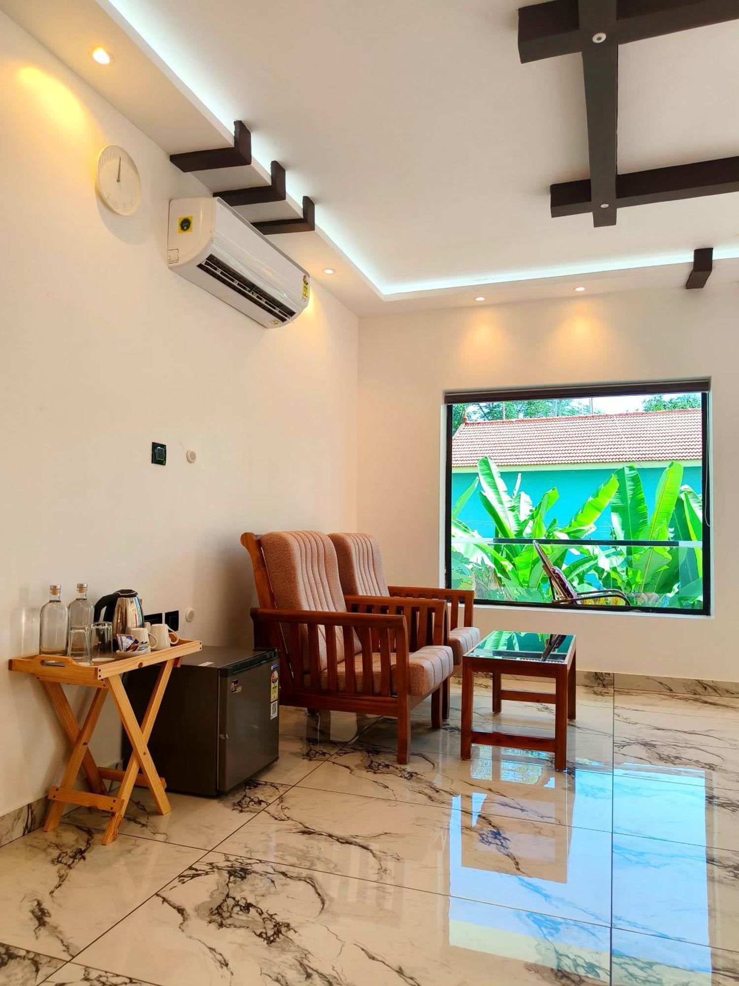 Wavealokam Beach Retreat Варкала Екстериор снимка