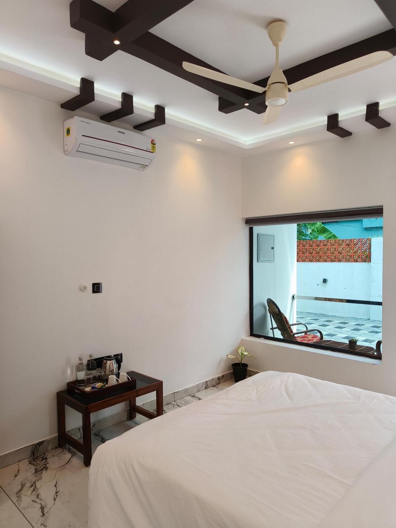 Wavealokam Beach Retreat Варкала Екстериор снимка